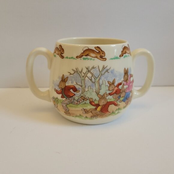 Royal Doulton Bunnykins Two-Handled Childs Bone China Cup - Picture 3 of 6